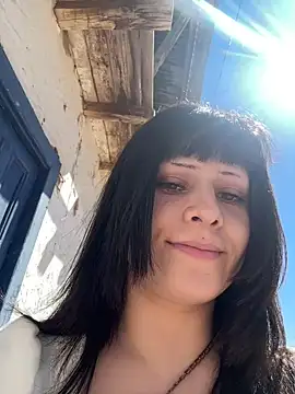 Snapshot of Renooh chatting on 03/23/26, 03:16 Renooh online show from 03/23/26, 03:16