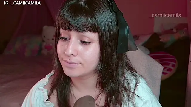 Snapshot of Renooh chatting on 04/02/26, 01:47 Renooh online show from 04/02/26, 01:47