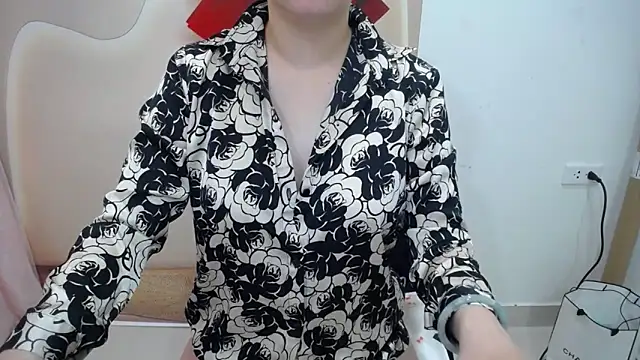 Leiershery online show from 10/09/25, 01:14