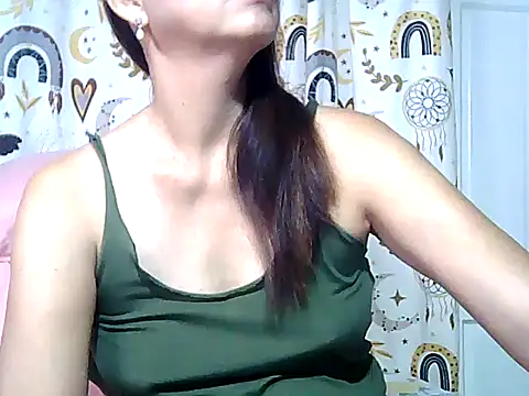 urwife tobe online show from 04/02/26, 09:12