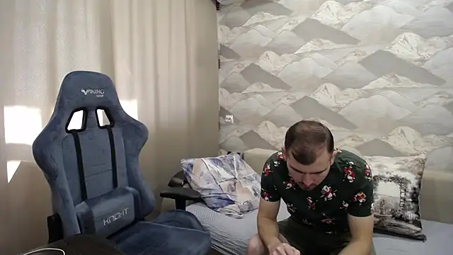 SerzhKorol1 online show from 10/16/25, 07:31