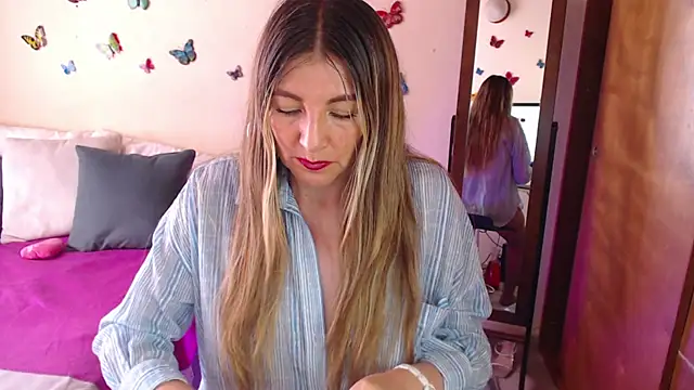 Jolie-Mature online show from 03/05/25, 08:32