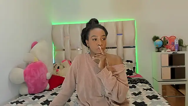 viioolleettaa online show from 12/17/24, 03:28