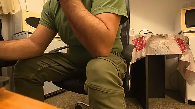 TigerOne19 online show from 11/19/25, 05:13