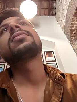  IRRESISTIBLE  online show from 04/07/26, 07:42