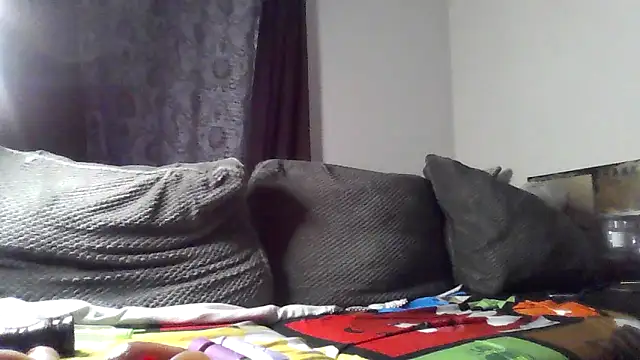 ExoticBlue-Butterfly online show from 06/01/26, 04:03
