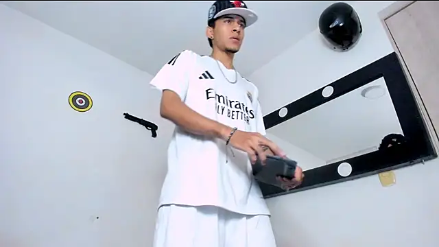 Samuel Suarez online show from 03/30/26, 10:22