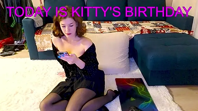 Snapshot of Love_plat1na chatting on 12/04/24, 03:26 Love plat1na online show from 12/04/24, 03:26