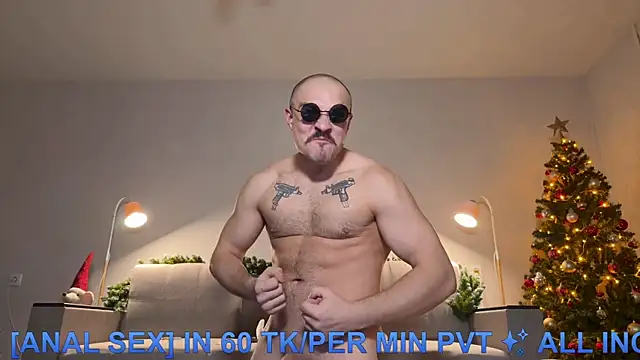 Snapshot of Love_plat1na chatting on 12/18/25, 08:04 Love plat1na online show from 12/18/25, 08:04