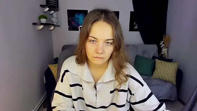 KristinaLoison online show from 01/24/25, 04:06