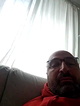 Snapshot of bigloada chatting on 07/20/26, 06:17 bigloada online show from 07/20/26, 06:17