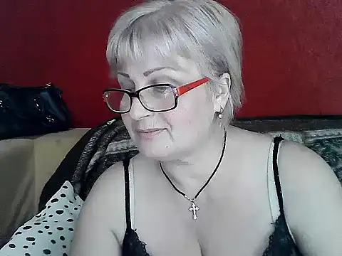 Snapshot of Gina_Marlyn chatting on 03/15/25, 11:06 Gina Marlyn online show from 03/15/25, 11:06