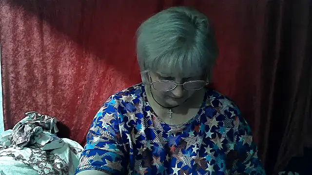 Snapshot of Gina_Marlyn chatting on 05/21/26, 07:32 Gina Marlyn online show from 05/21/26, 07:32
