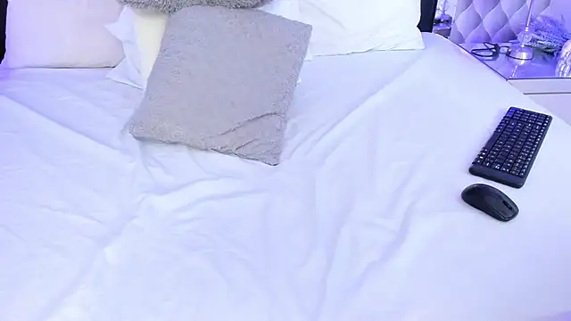 Snapshot of katya_kozlov chatting on 03/16/25, 03:04 katya kozlov online show from 03/16/25, 03:04