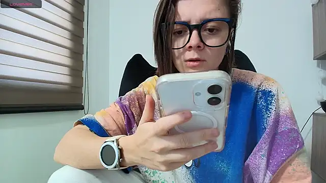 Arya starrk online show from 04/11/26, 03:05