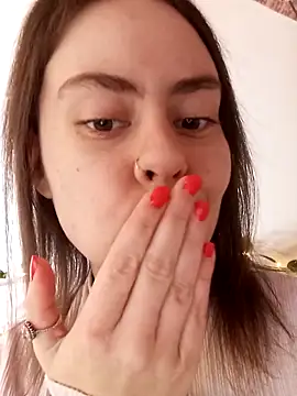 Snapshot of Stoned-baby69 chatting on 03/19/25, 12:23 Stoned-baby69 online show from 03/19/25, 12:23