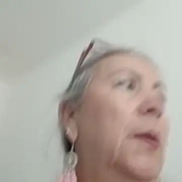 Snapshot of EvaRobinson chatting on 07/18/26, 06:45 EvaRobinson online show from 07/18/26, 06:45