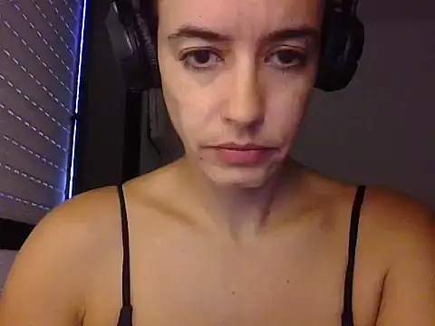 melaniepatterson online show from 05/11/26, 12:00