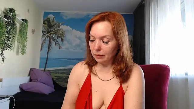 Snapshot of soaring_love chatting on 05/26/26, 04:30 soaring love online show from 05/26/26, 04:30