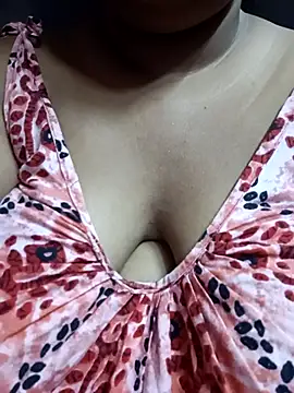 Snapshot of DEPALI09 chatting on 11/26/25, 07:15 DEPALI09 online show from 11/26/25, 07:15