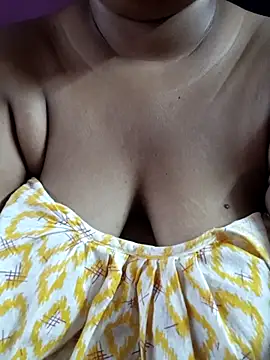 Snapshot of DEPALI09 chatting on 04/01/26, 04:02 DEPALI09 online show from 04/01/26, 04:02