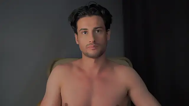 Keen   Luckystrike online show from 12/06/24, 11:25