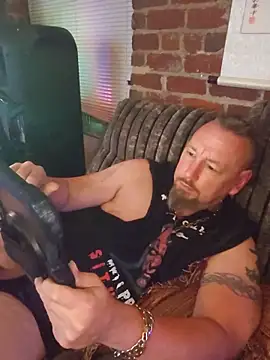 Snapshot of Littledick007007 chatting on 06/30/26, 04:24 Littledick007007 online show from 06/30/26, 04:24