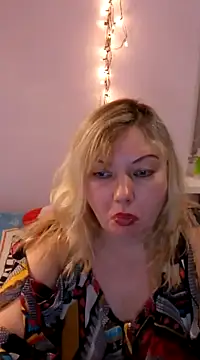 Lusi-777 online show from 03/01/25, 04:22