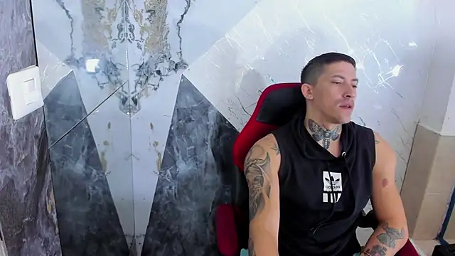 Snapshot of yeckodream chatting on 11/30/25, 05:11 yeckodream online show from 11/30/25, 05:11