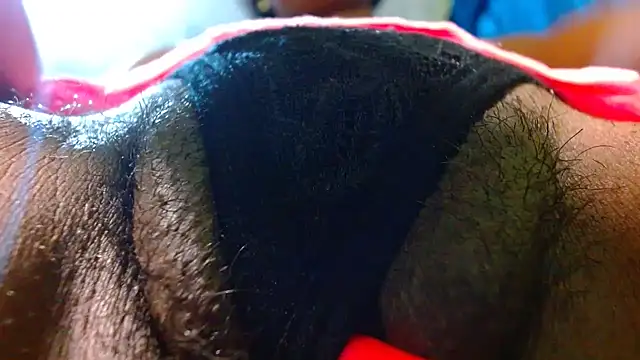 bethanywilson 23 online show from 02/04/26, 02:56