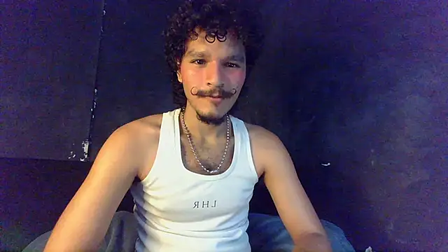 Snapshot of die_mond chatting on 04/19/26, 11:42 die mond online show from 04/19/26, 11:42