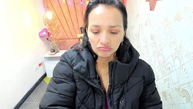 MarilynMiilf  online show from 12/17/25, 08:26