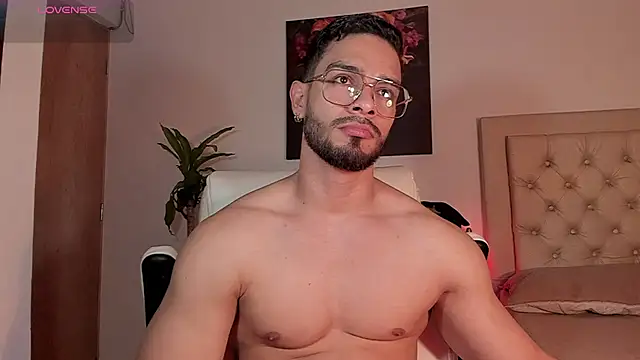 Josseph1  online show from 10/28/25, 10:01