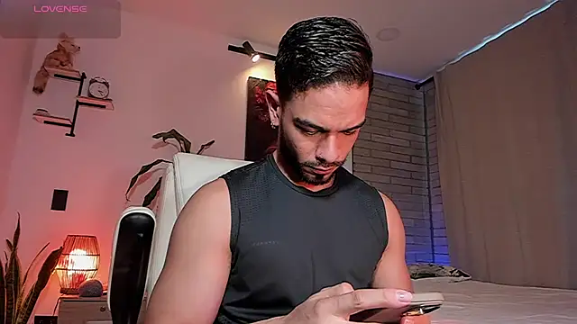 Snapshot of Josseph1_ chatting on 07/14/26, 10:48 Josseph1 online show from 07/14/26, 10:48