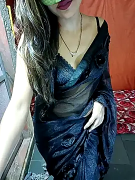 Snapshot of SHANAYA94 chatting on 01/05/25, 06:35 SHANAYA94 online show from 01/05/25, 06:35