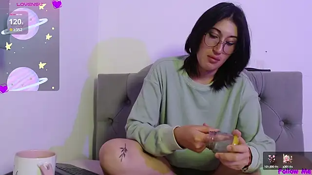 Red-moon1 online show from 01/27/25, 02:24