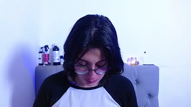 Red-moon1 online show from 03/20/25, 01:48