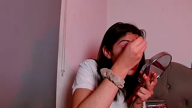 Red-moon1 online show from 12/03/25, 06:43