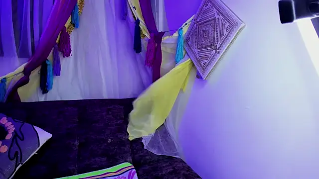 sophiaamethystt online show from 04/09/26, 11:54