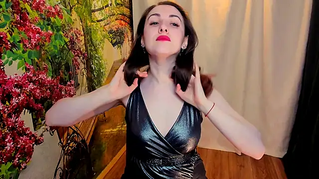 I-JUST-I online show from 02/12/25, 02:45