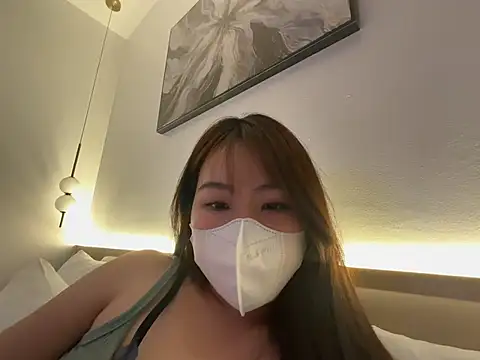 Snapshot of Onee-Chew chatting on 06/26/26, 04:44 Onee-Chew online show from 06/26/26, 04:44