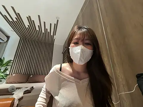Snapshot of Onee-Chew chatting on 07/11/26, 12:41 Onee-Chew online show from 07/11/26, 12:41