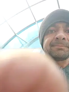 Snapshot of Eln1no69 chatting on 10/02/25, 01:07 Eln1no69 online show from 10/02/25, 01:07