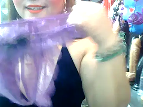 Snapshot of URFUCKINGDOLL chatting on 01/05/25, 02:17 URFUCKINGDOLL online show from 01/05/25, 02:17
