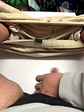 buri232 online show from 11/28/25, 01:25