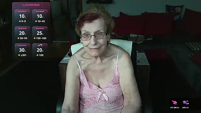 HeisseomaOriginal online show from 02/13/26, 08:32