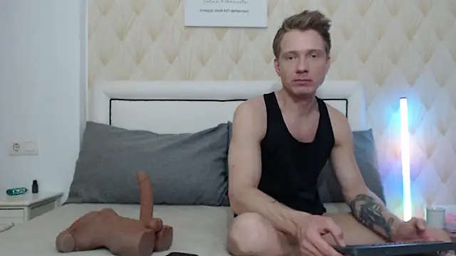 redheadxxl online show from 03/22/26, 05:38