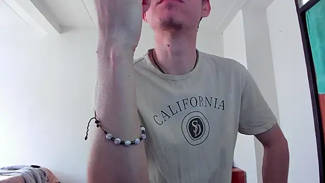 Headhunterdz online show from 03/09/26, 08:24