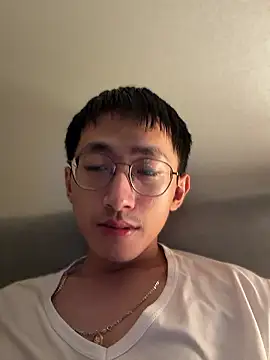 Snapshot of lewdAboyKawaii chatting on 04/01/26, 06:38 lewdAboyKawaii online show from 04/01/26, 06:38