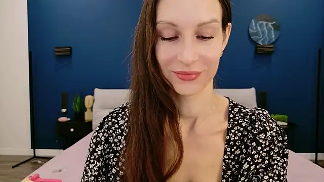 Mila Anders online show from 07/08/26, 04:28